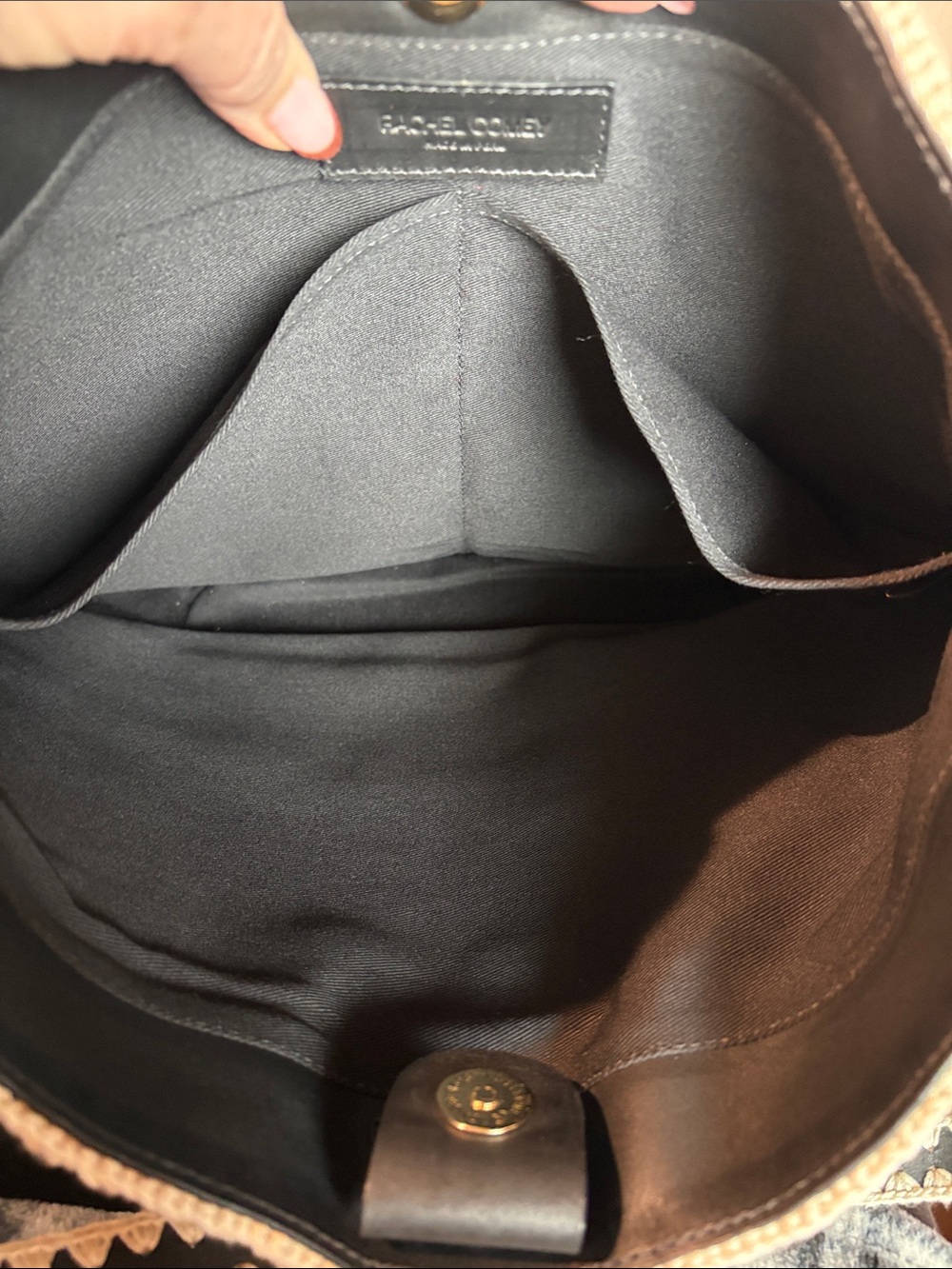 NWOT Rachel Comey black leather shoulder bag with edge detailing snap close - Picture 6 of 7
